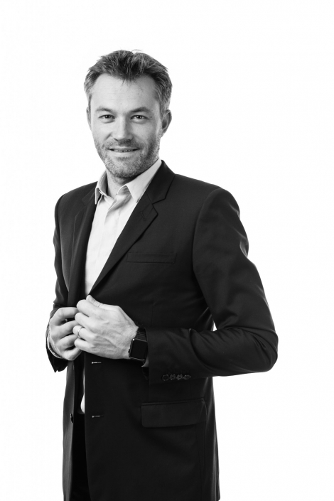 Aurélien Audy – Photographe Lyon Villeurbanne – portrait collaborateur communication site web studio Aurélien Audy - Photographe Lyon Villeurbanne - portrait collaborateur communication site web studio