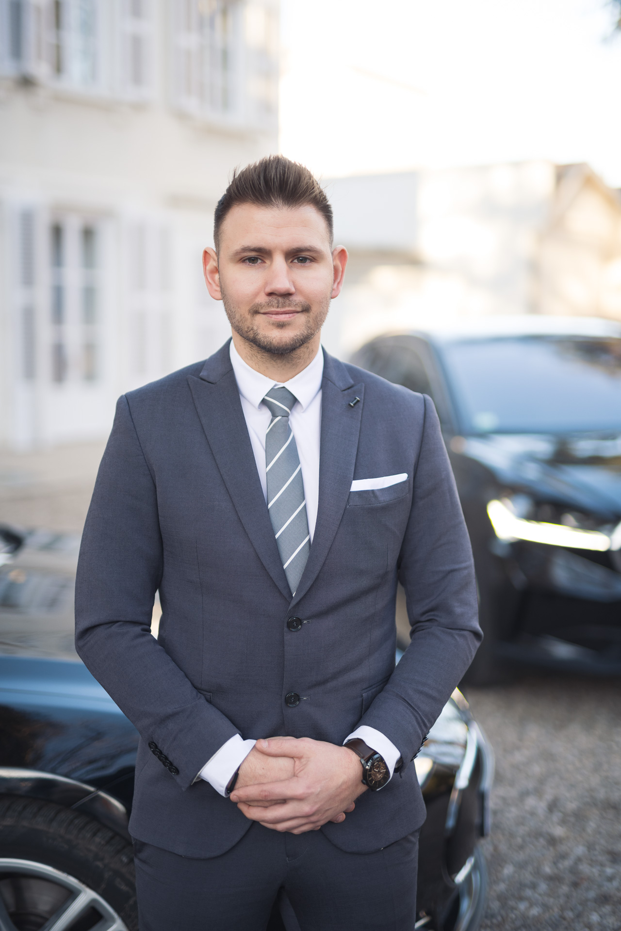 Aurélien AUDY – Photographe LYON – photo illustration activité VTC site internet (13) portrait chauffeur VTC pour illustrer site internet - identité visuelle